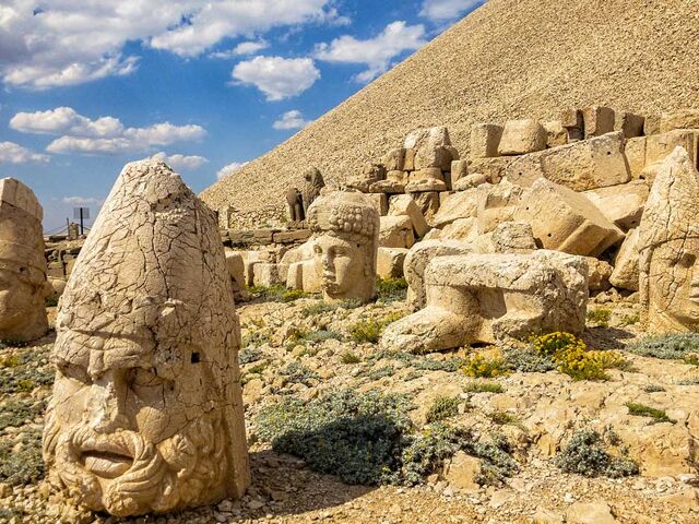 Uçaklı İzmir Çıkışlı Gap Turu 3 Gece 4 Gün