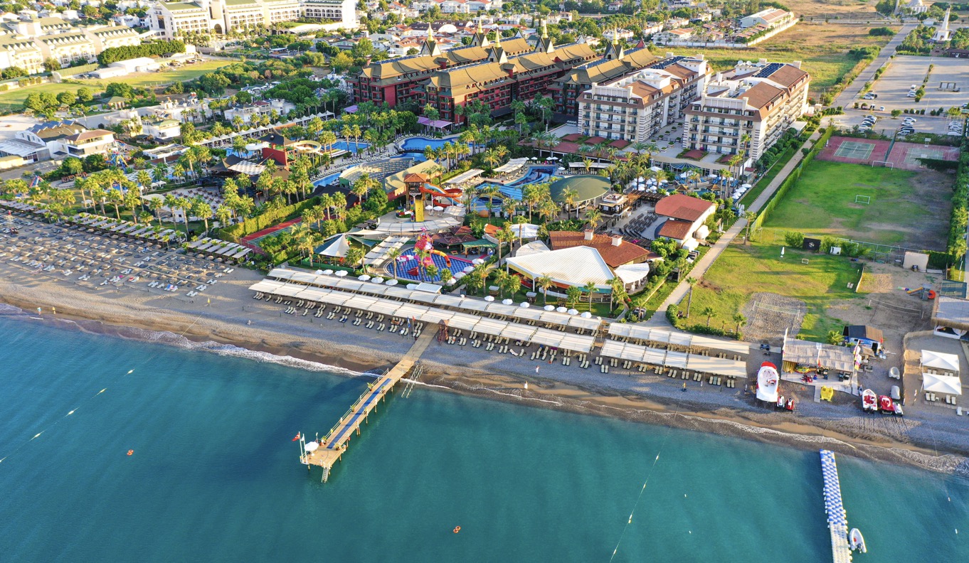 Crystal Family Resort