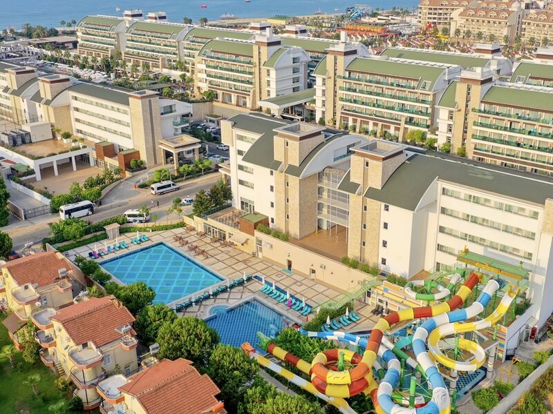 Crystal Waterworld Resort & Spa