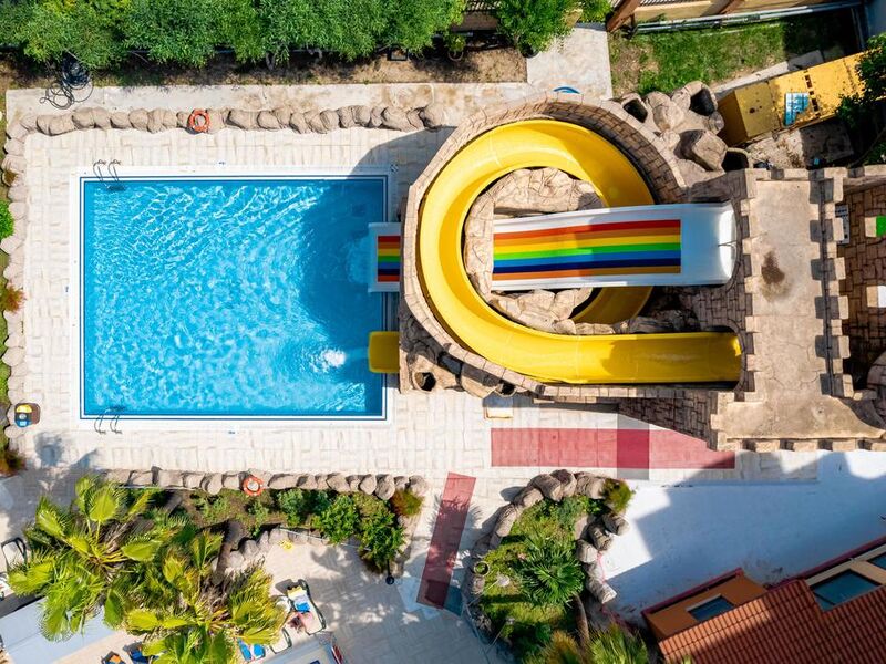 Villa Side Hotel