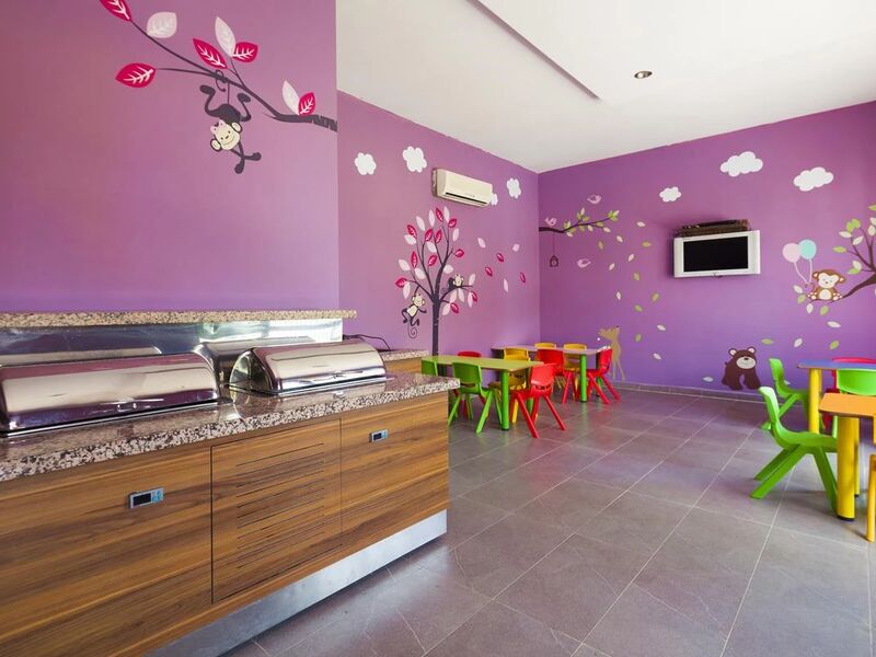 Club Hotel Turan Prince World