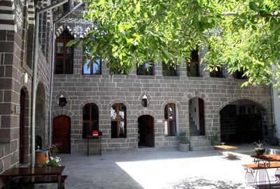 Antalya Hareketli Uçaklı Butik Mardin Süryani Köyleri Diyarbakır Turu