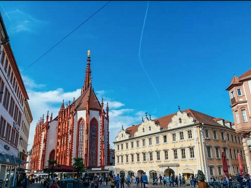 Ara Tatil Özel 5 Ülke İle Mega Orta Avrupa Turu Pegasus Havayolları ile 7 Gece (PRG-BUD) IS001