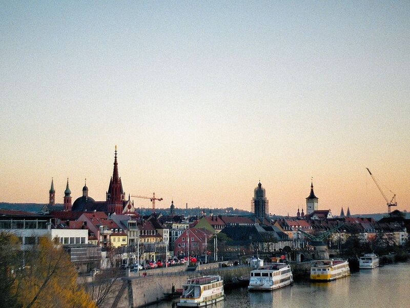 Ara Tatil Özel 5 Ülke İle Mega Orta Avrupa Turu Pegasus Havayolları ile 7 Gece (PRG-BUD) IS001