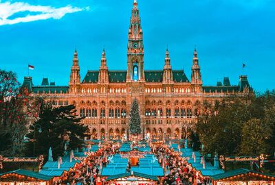 Ara Tatil Özel 5 Ülke İle Mega Orta Avrupa Turu Pegasus Havayolları ile 7 Gece (PRG-BUD) IS001