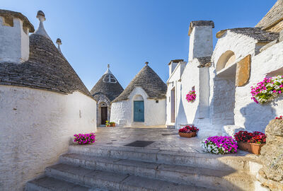 Amalfi & Puglia Turu Türk Havayolları ile 4 Gece 5 Gün (NAP-BRI) IS001