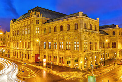 5 Ülke İle Mega Orta Avrupa Turu Pegasus Havayolları ile 7 Gece (BUD-PRG) Öğlen Dönüş IS001