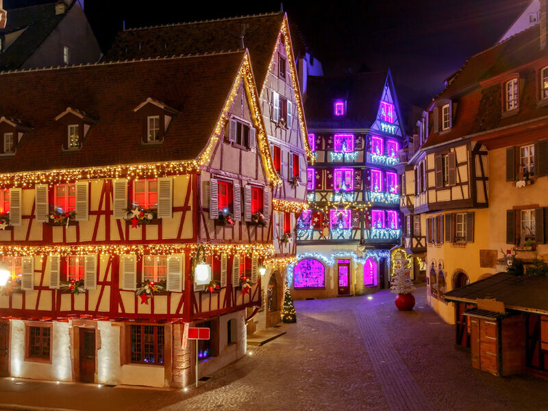 Bernina Express ile Noel Pazarları İtalya & İsviçre & Fransa & Almanya Turu Pegasus Havayolları ile 4 Gece 5 Gün ZRH-ZRH IS001 