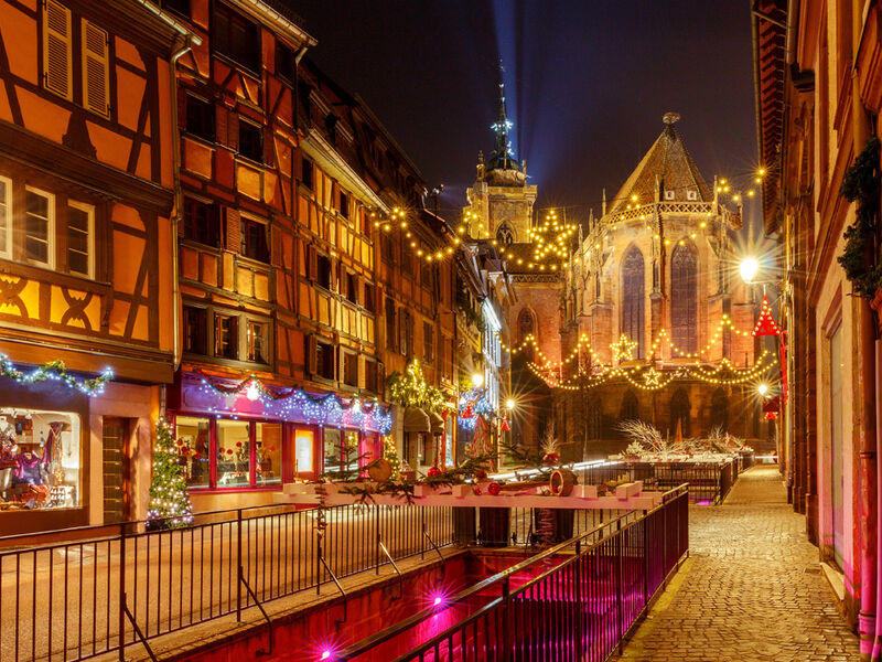 Bernina Express ile Noel Pazarları İtalya & İsviçre & Fransa & Almanya Turu Pegasus Havayolları ile 4 Gece 5 Gün ZRH-ZRH IS001 