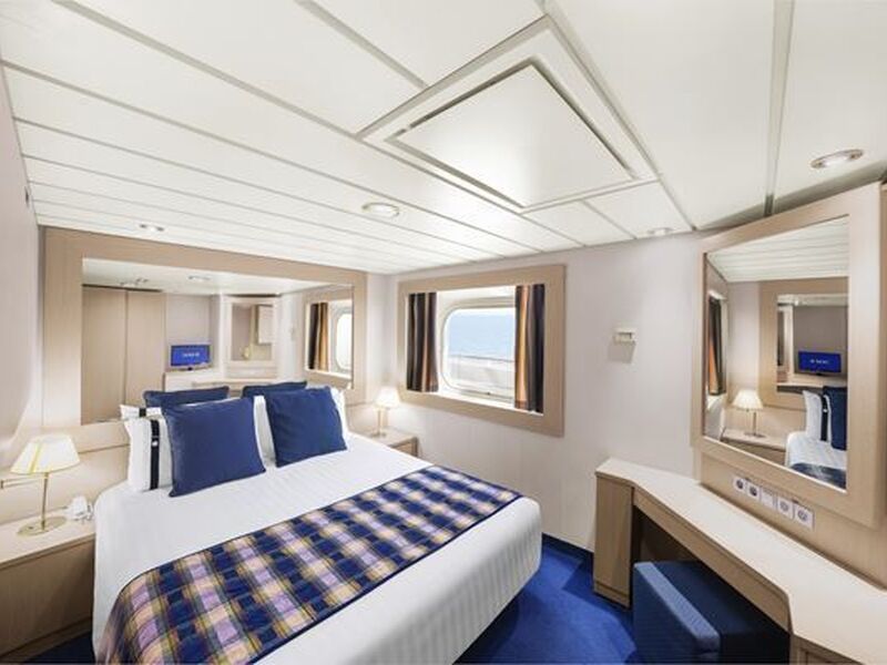 İZMİR HAREKETLİ MSC LİRİCA ile EGE & ADRİYATİK