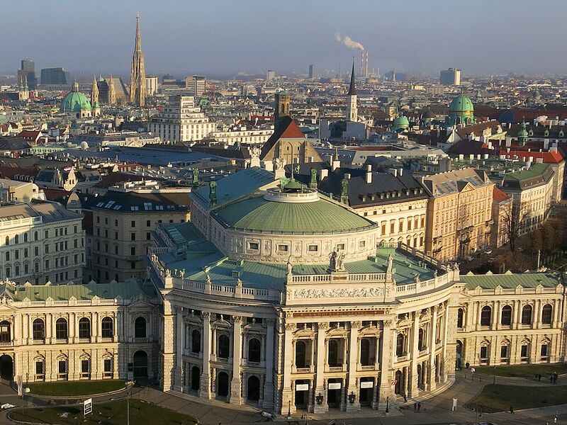 5 Ülke İle Mega Orta Avrupa Turu Pegasus Havayolları ile 7 Gece (BUD-PRG) Öğlen Dönüş IS001