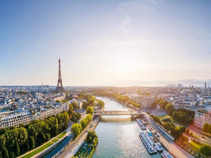 Benelux & Paris Turu Türk Havayolları Seferi İle Kurban Bayramı Özel BRU - BRU