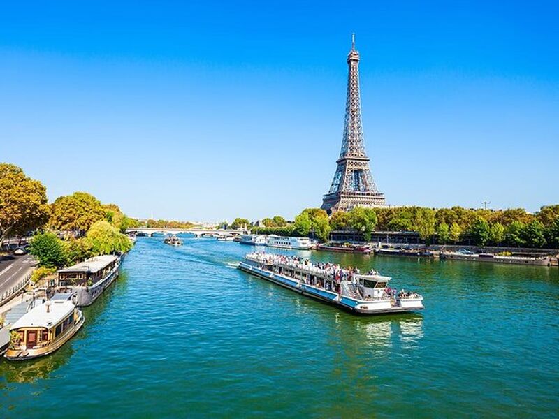 Benelux & Paris Turu Türk Havayolları Seferi İle Kurban Bayramı Özel BRU - BRU