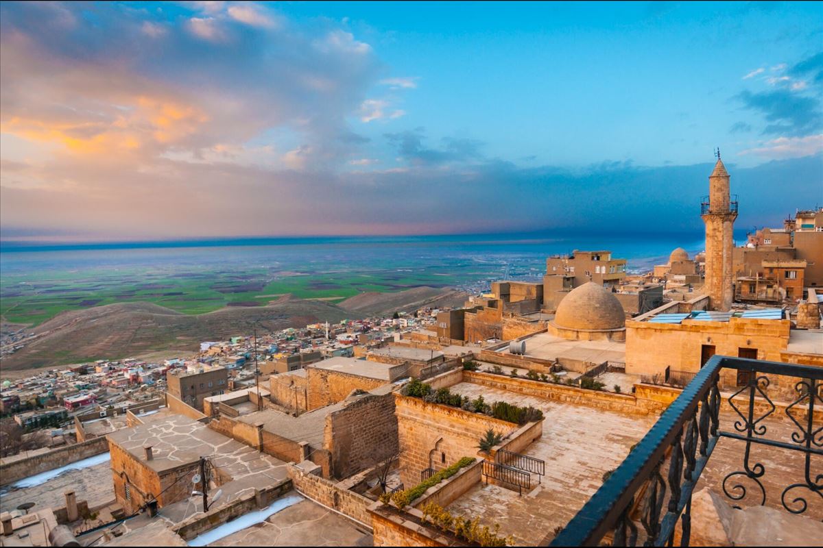 Uçaklı Butik Mardin Süryani Köyleri Diyarbakır Turu