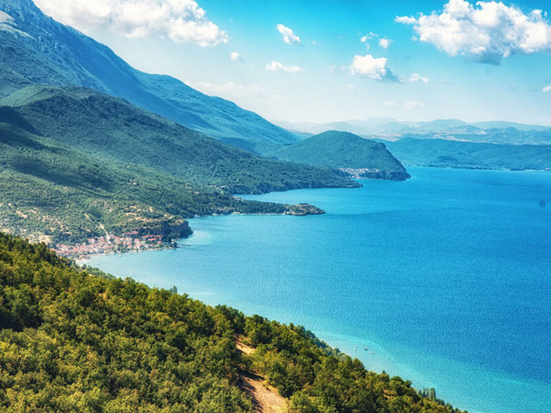 İzmir Çıkışlı Kosovalı Baştanbaşa Balkanlar Çevre Gezileri Extra Turlar ve Akşam Yemekleri Dahil 7 Gece 8 Gün