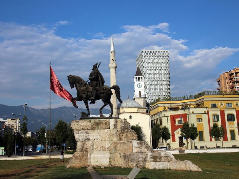 Baştanbaşa Balkanlar THY ile Kurban Bayramı Özel Ekstra Turlar, Akşam Yemekleri Dahil BEG-BEG